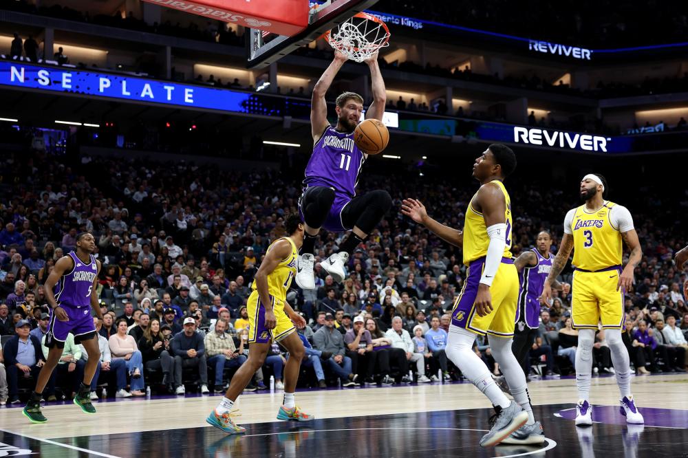 地提升了比 地提升了比